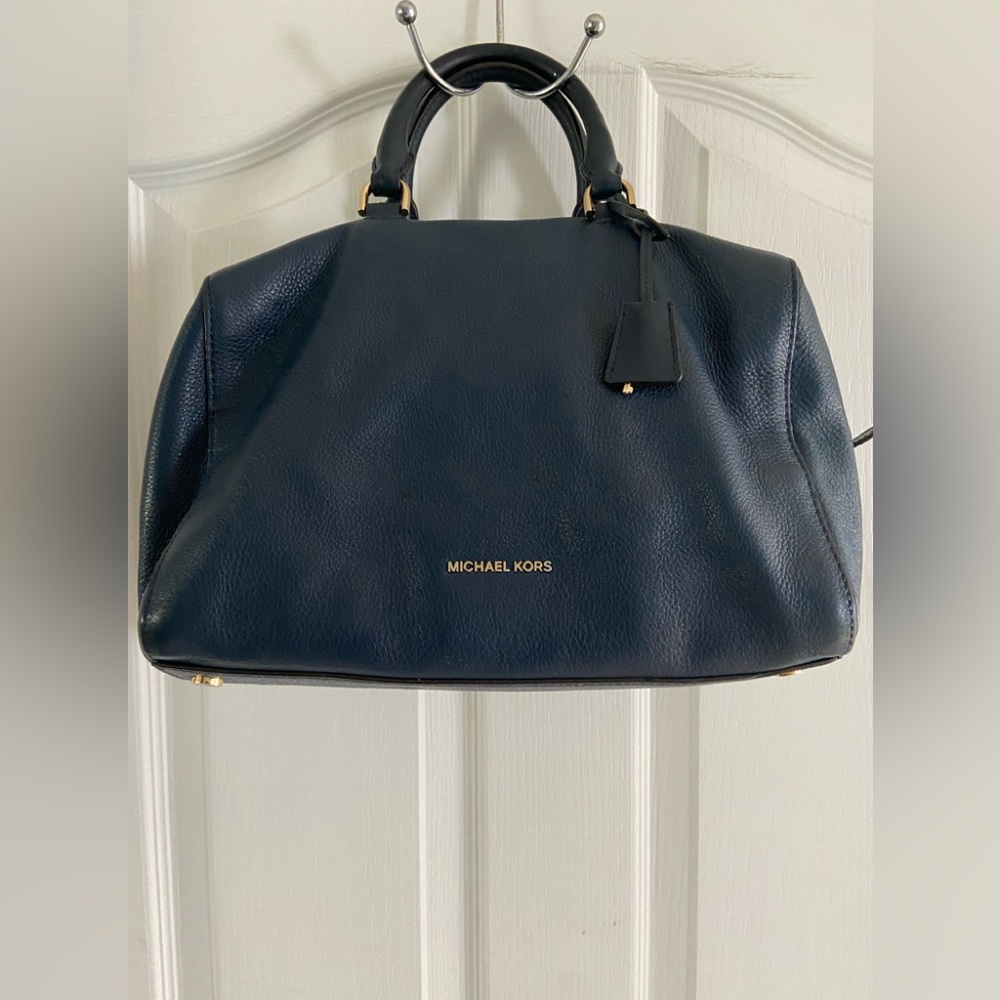 Authentic leather Michael Kors bag